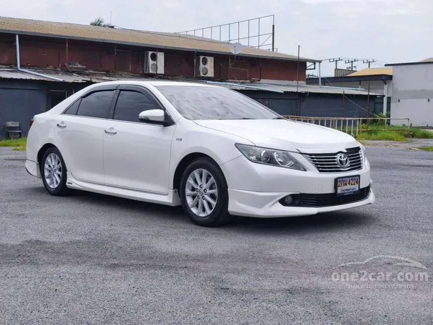 2014 Toyota CAMRY G Extremo Sedan