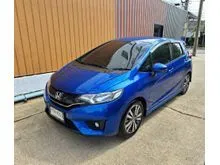 2016 Honda JAZZ 1.5 (ปี 14-22) SV Hatchback