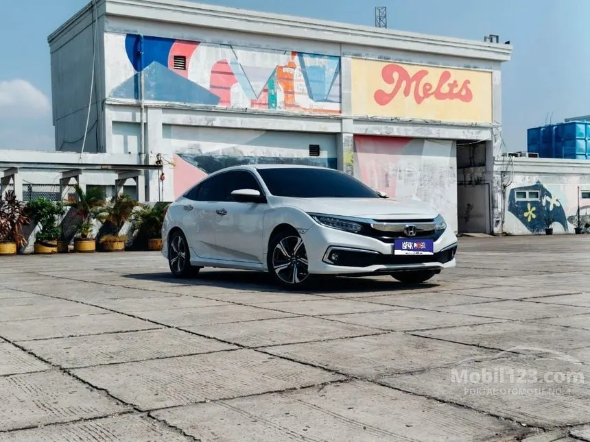 2019 Honda Civic ES Sedan