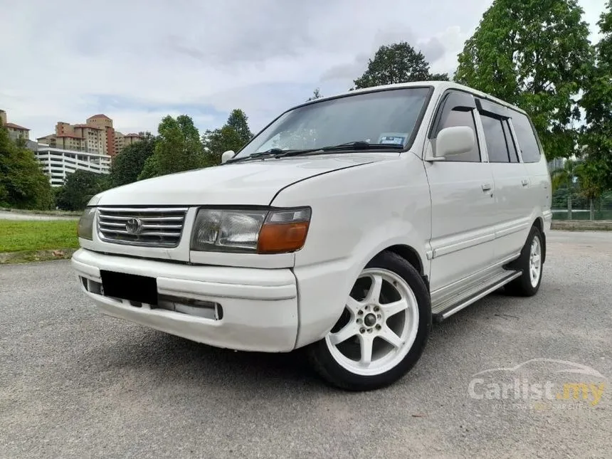 1999 Toyota Unser GLi MPV