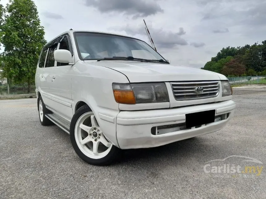 1999 Toyota Unser GLi MPV