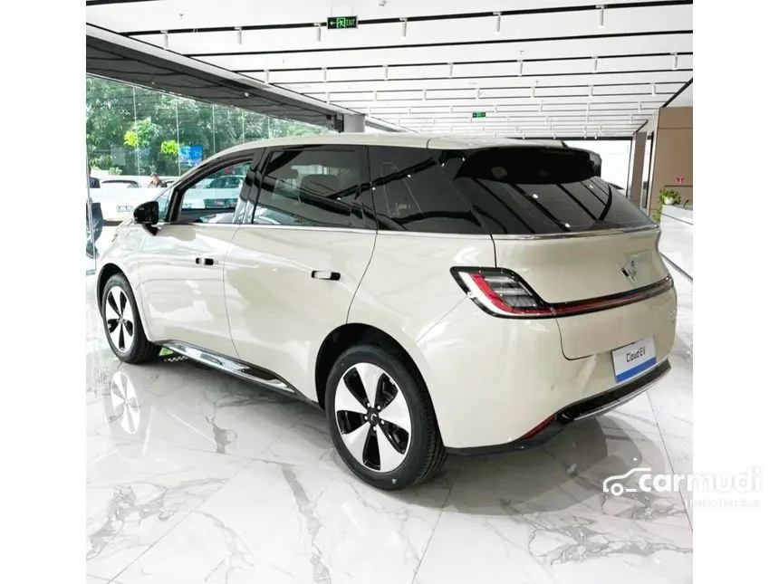 2024 Wuling Cloud EV EV Hatchback