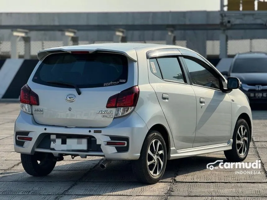 2017 Daihatsu Ayla R Hatchback