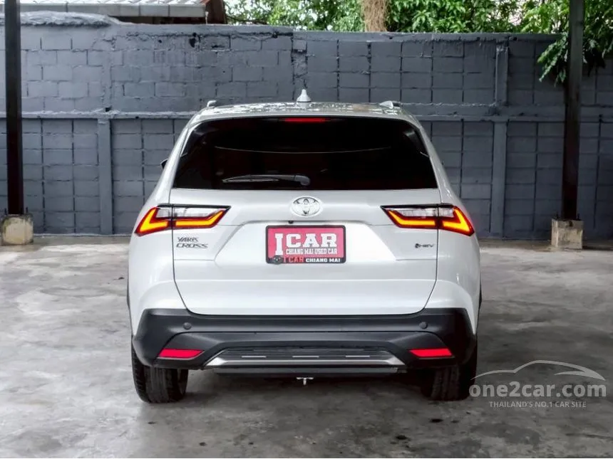 2024 Toyota Yaris Cross HEV Premium Luxury SUV