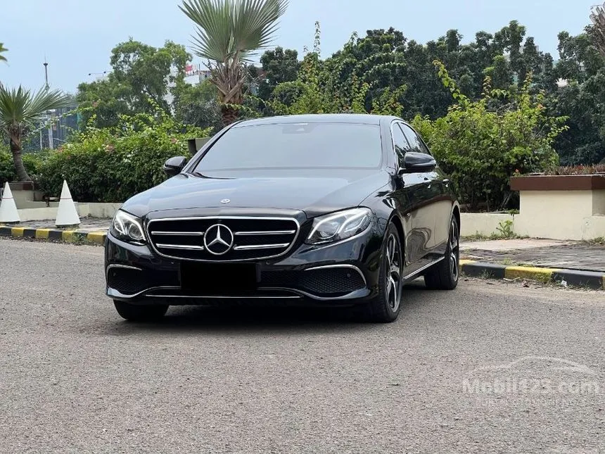 2019 Mercedes-Benz E300 Avantgarde SportStyle Sedan