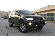 Mitsubishi Pajero Sport Dakar VGT AT Facelift DID High Power Engine Hitam 2014 Good Car