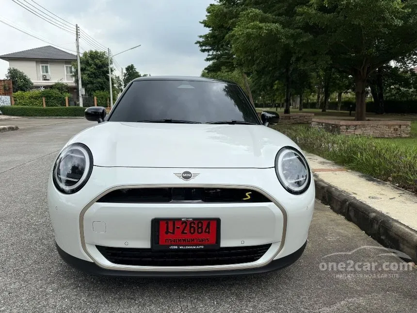 2024 Mini COOPER SE 3-Door Resolute Hatchback