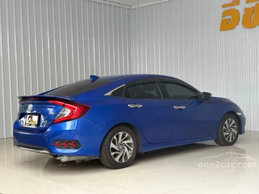 2019 Honda CIVIC Turbo RS Sedan