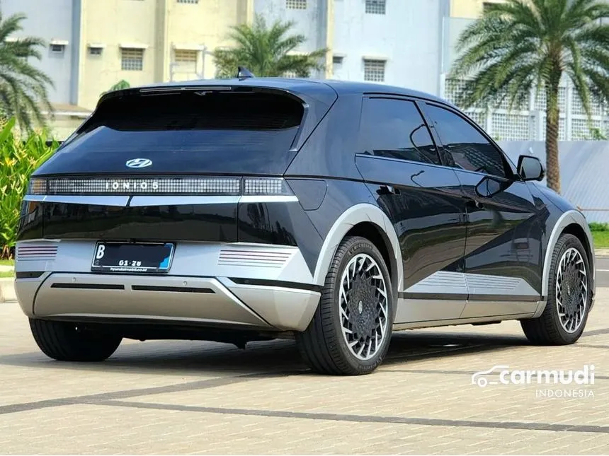 2022 Hyundai IONIQ Signature Coupe