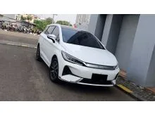 2025 BYD M6 0.0 Superior Captain 6-seater MPV
