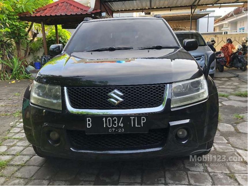 Jual Mobil  Suzuki  Grand  Vitara  2008 JLX 2 0 di Bali  Manual 