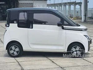 2022 Wuling Air EV Long Range Hatchback