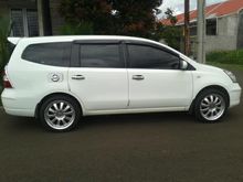 2012 Nissan Grand Livina 1.5 SV MPV