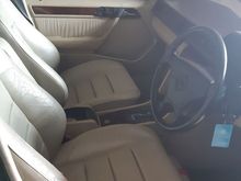 1992 Mercedes-Benz 300E 3.0 Sedan