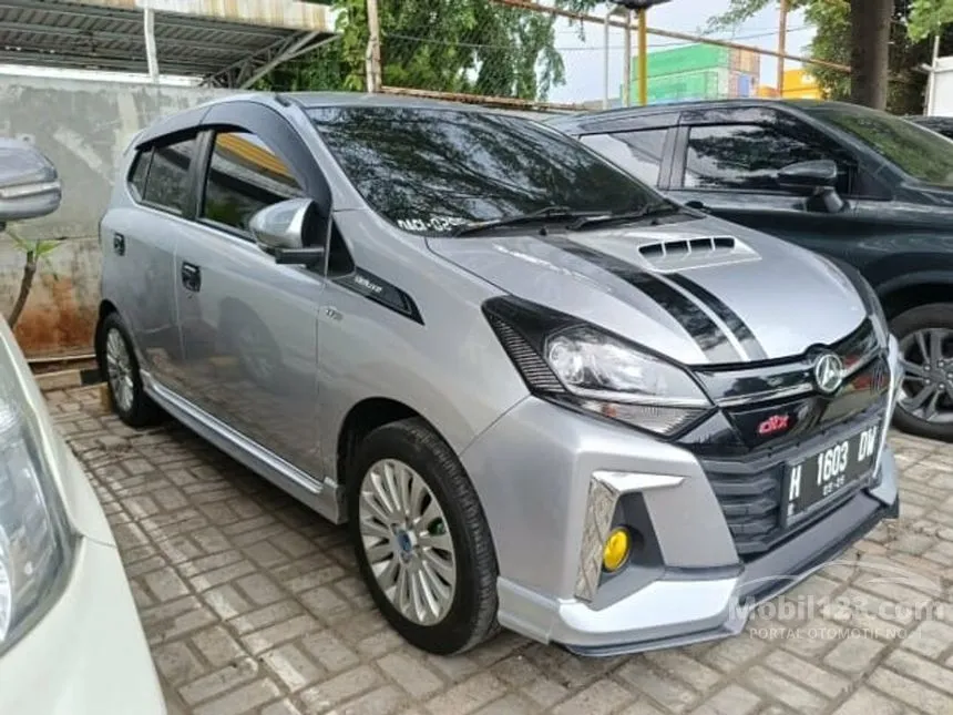 Jual Mobil Daihatsu Ayla 2021 R Deluxe 1.2 di DKI Jakarta Manual Hatchback Silver Rp 122.000.000