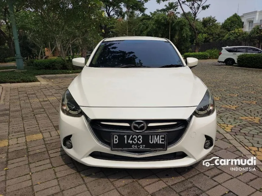 2015 Mazda 2 R Hatchback