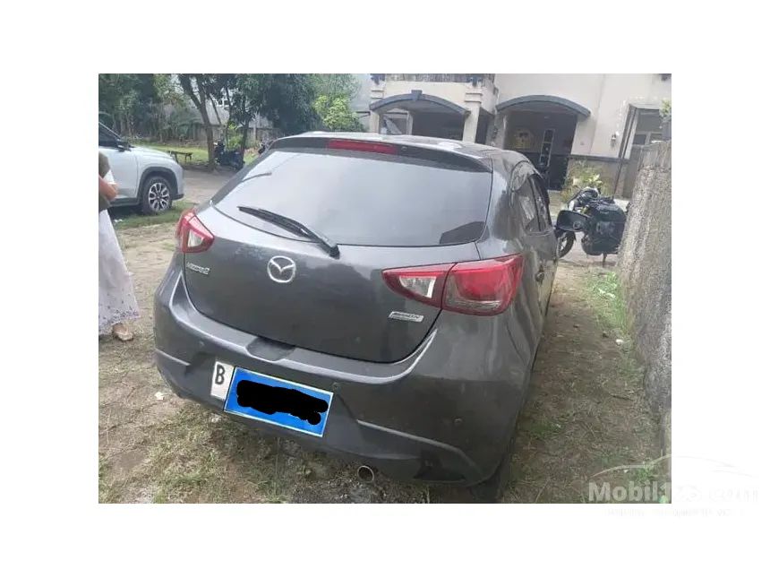 2017 Mazda 2 R Hatchback