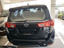 PROMO AWAL TAHUN Toyota Kijang Innova 2.4 V MPV