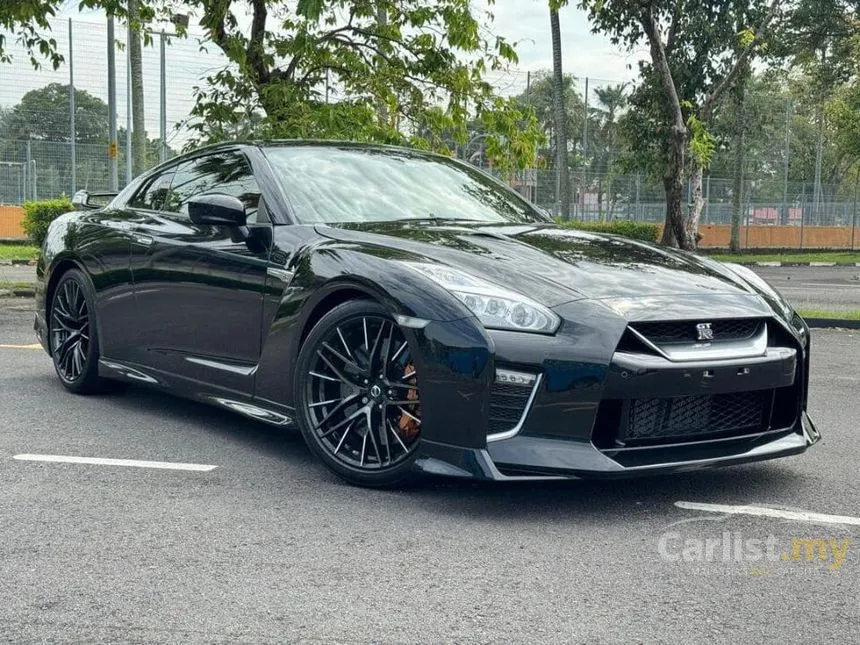 2020 Nissan GT-R Recaro Coupe