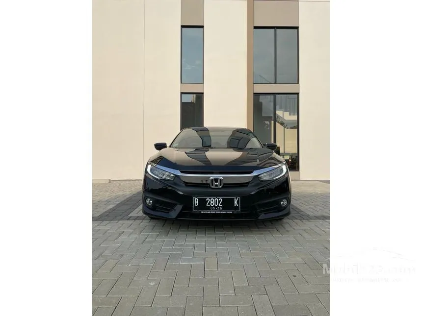 2016 Honda Civic ES Sedan