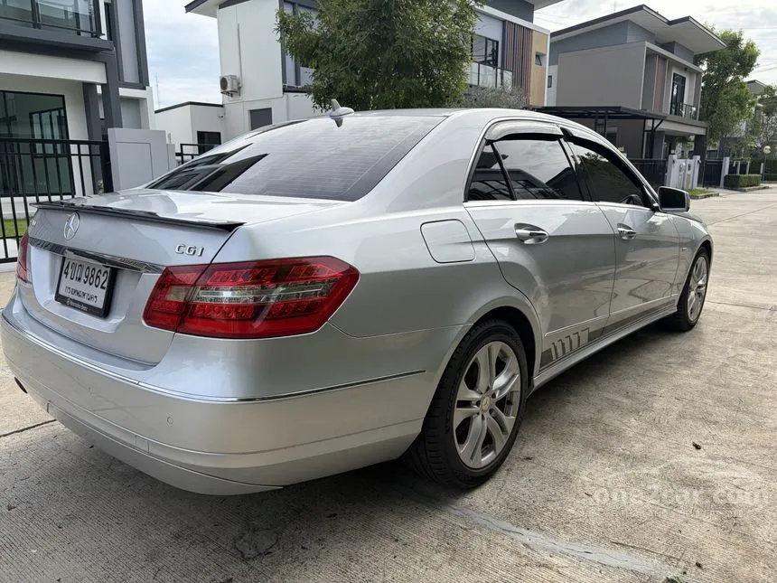2011 Mercedes-Benz E200 Avantgarde CGI BlueEFFICIENCY Sedan