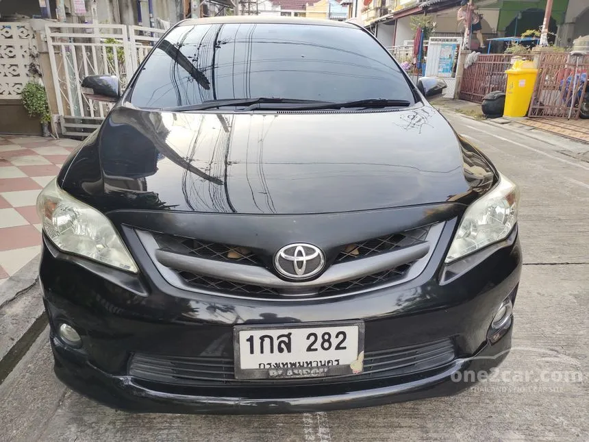 2013 Toyota Corolla Altis E Sedan