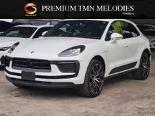 31400KM Only Grade 4.5 B 2022 Porsche Macan Facelift 2.0 SUV with Panaromic Roof & PDLS + Red & Black Seats