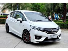 2016 Honda Jazz 1.5 (ปี 14-18) V+ i-VTEC Hatchback