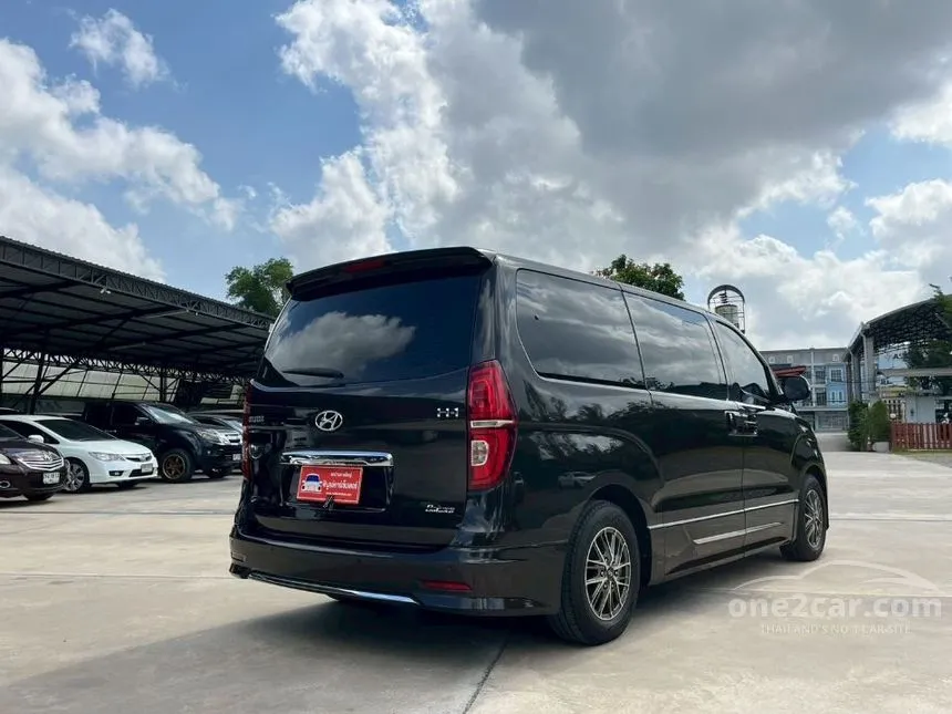 2019 Hyundai H-1 Deluxe Van
