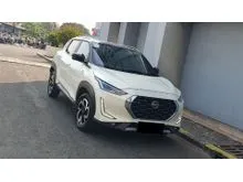 2023 Nissan Magnite 1.0 Premium (2 Tone) SUV Turbo CVT AT Two Tone Putih Hitam NIK 2023 [ GARANSI 5TH ]