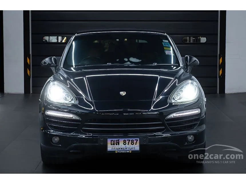 2012 Porsche CAYENNE SUV
