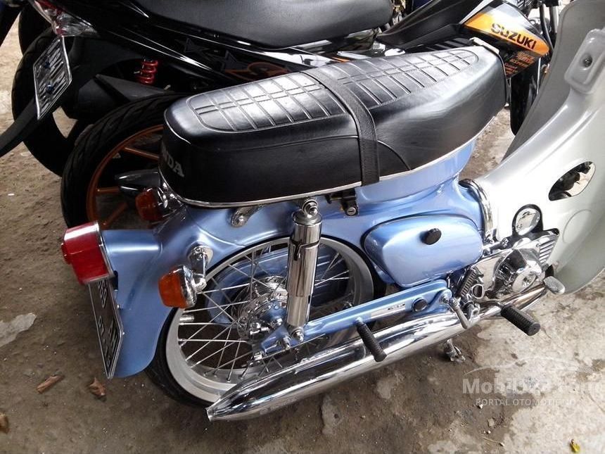 Jual Motor  Honda C70  1975 0 1 di DKI Jakarta Manual Biru  