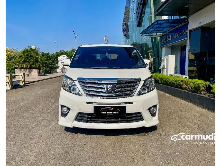 2014 Toyota Alphard SC MPV
