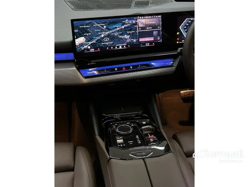 2024 BMW 520i M Sport Sedan