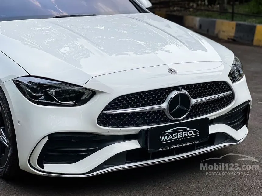 2024 Mercedes-Benz C300 AMG Line Sedan