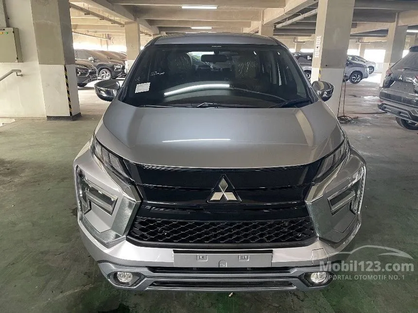 Jual Mobil Mitsubishi Xpander 2024 ULTIMATE 1.5 di DKI Jakarta Automatic Wagon Silver Rp 265.000.000