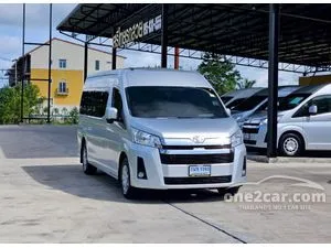 2019 Toyota Commuter 2.8 Van