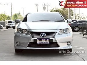 2014 Lexus ES300h 2.5 Luxury Sedan