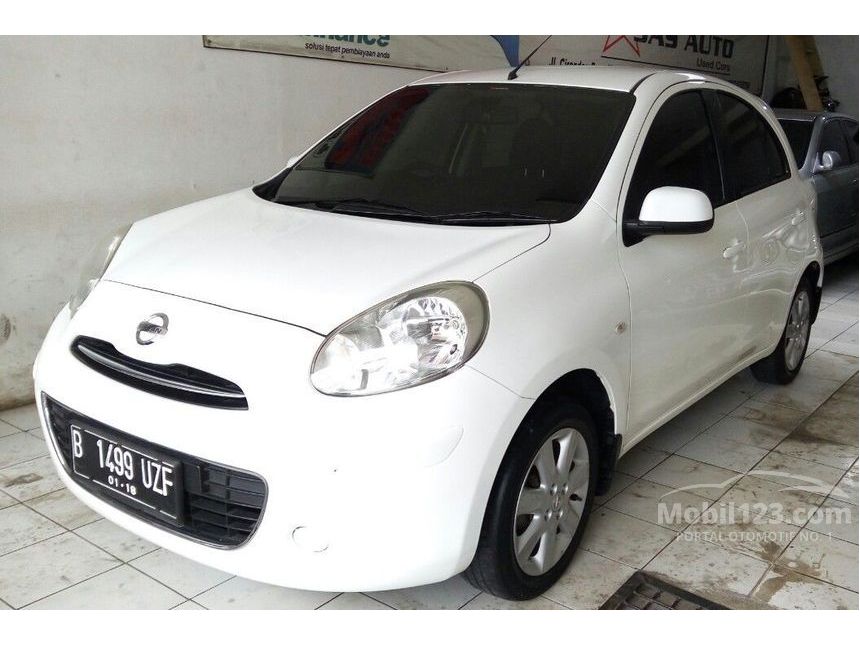 Jual Mobil Nissan March 2012 1 2l 1 2 Di Dki Jakarta Automatic Hatchback Putih Rp 102 000 000 3497481 Mobil123 Com