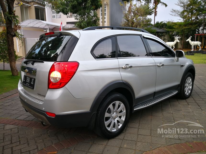 Jual Mobil  Chevrolet  Captiva  2013  C140 2 0 di Jawa Timur 