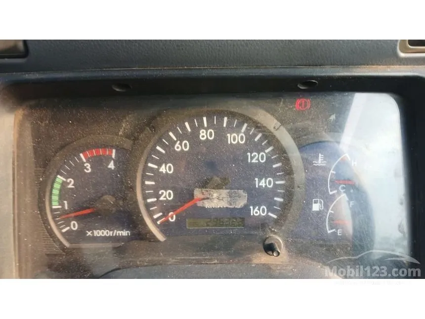 2017 Mitsubishi Colt Diesel FE SHD Truck