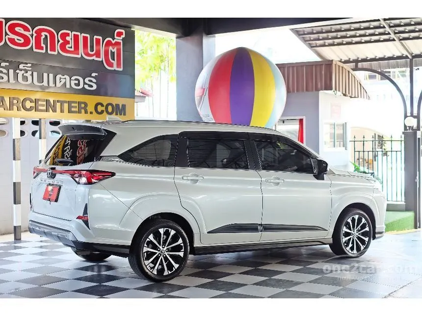 2023 Toyota Veloz Premium Wagon