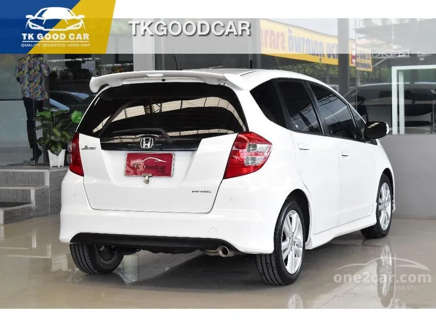 2009 Honda Jazz SV i-VTEC Hatchback