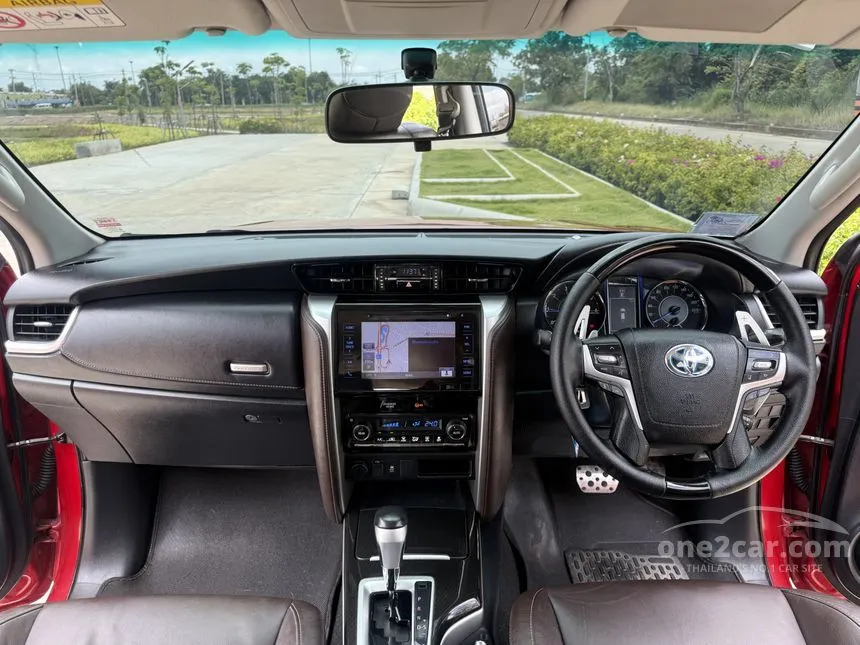 2017 Toyota FORTUNER V SUV
