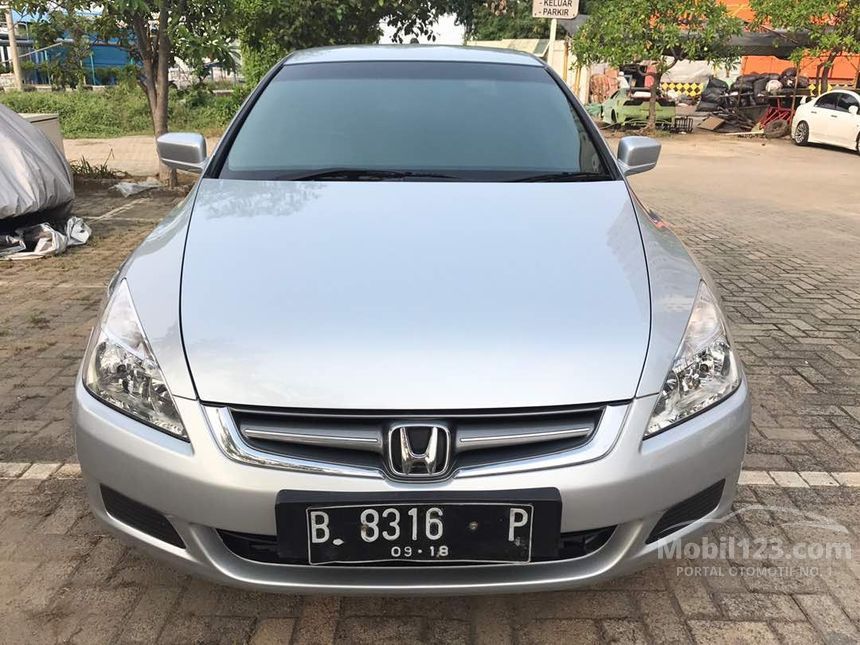 Jual Mobil  Honda  Accord  2003 VTi 2 4 di DKI Jakarta Manual 