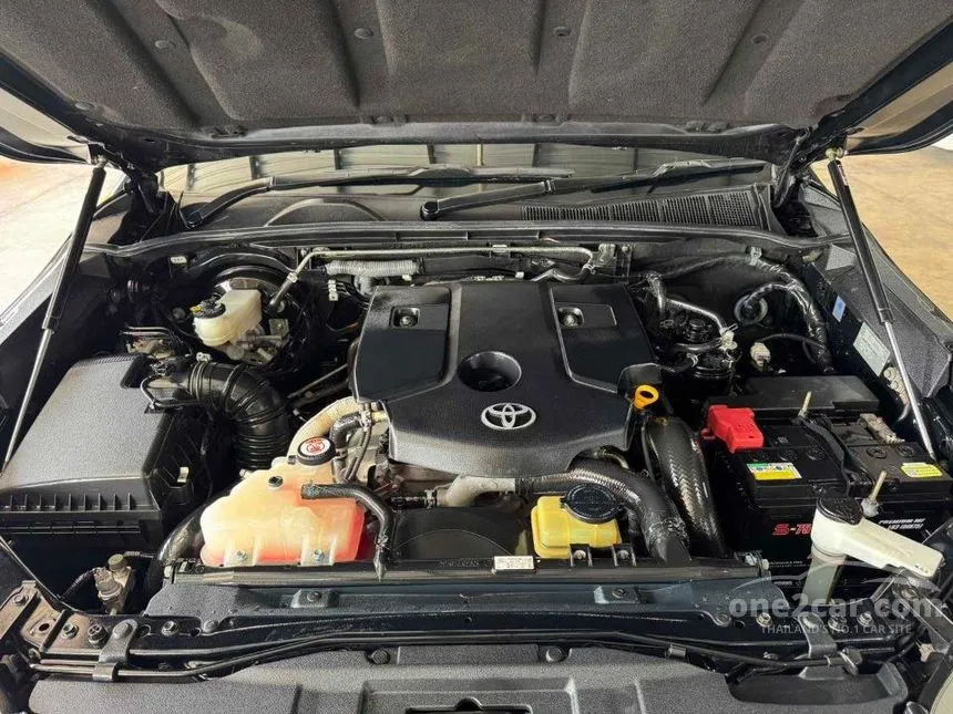 2017 Toyota Hilux Revo Prerunner TRD Sportivo Pickup