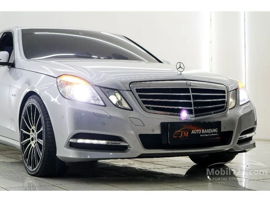 2012 Mercedes-Benz E250 CGI Avantgarde Sedan