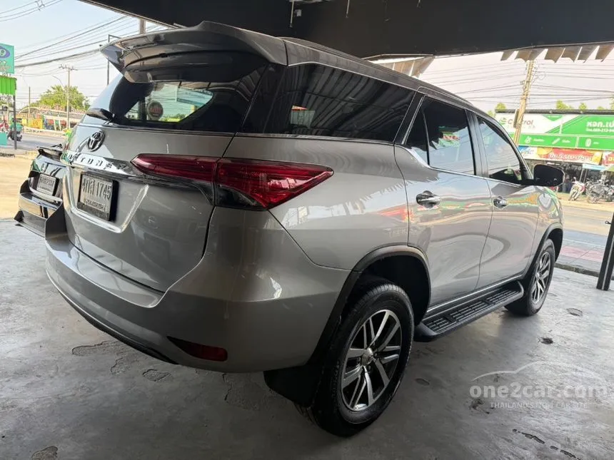 2015 Toyota FORTUNER V SUV