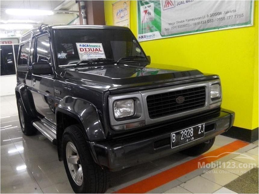 Jual Mobil Daihatsu Taft 1997 Rocky 2.8 di DKI Jakarta Manual SUV Abu