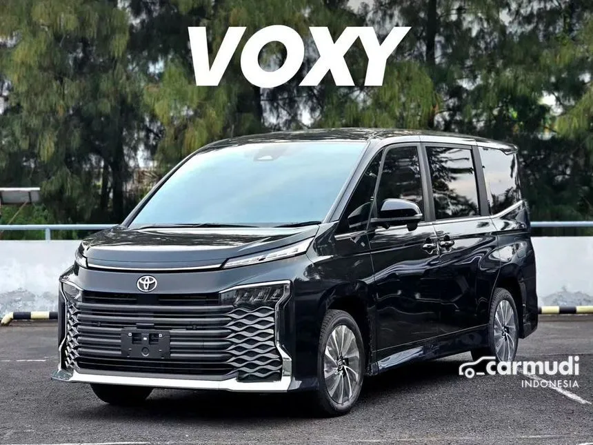 Jual Mobil Toyota Voxy 2024 2.0 di Jawa Timur Automatic Van Wagon Hitam Rp 590.000.000